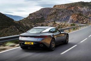 Aston Martin DB 11 (27)