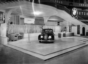 Debut of the BMW 501 "Barockengel" at the Frankfurt Motorshow 1951 (11/2010).