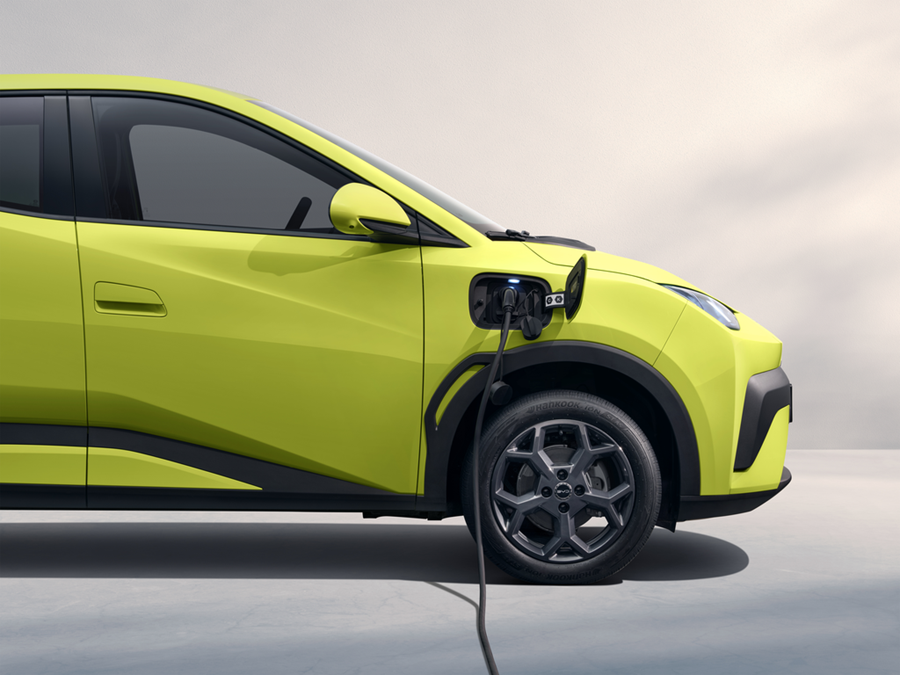 BYD crește miza în Europa odată cu lansarea modelului low-cost Dolphin Surf