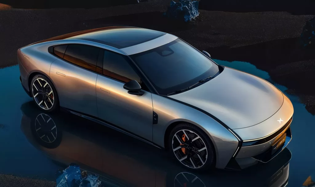 Ultimul EV de la Xpeng se simte ca un sedan sport Lamborghini