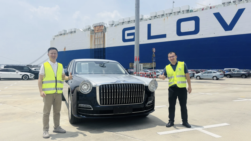 1.5 milioane USD: O mașină de lux Hongqi la mâna a doua stabilește un nou record de export chinezesc