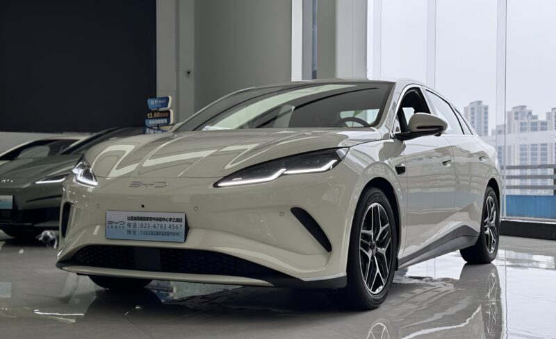 BYD Seal 06 EV: Lansare Oficială la Salonul Auto din Chongqing