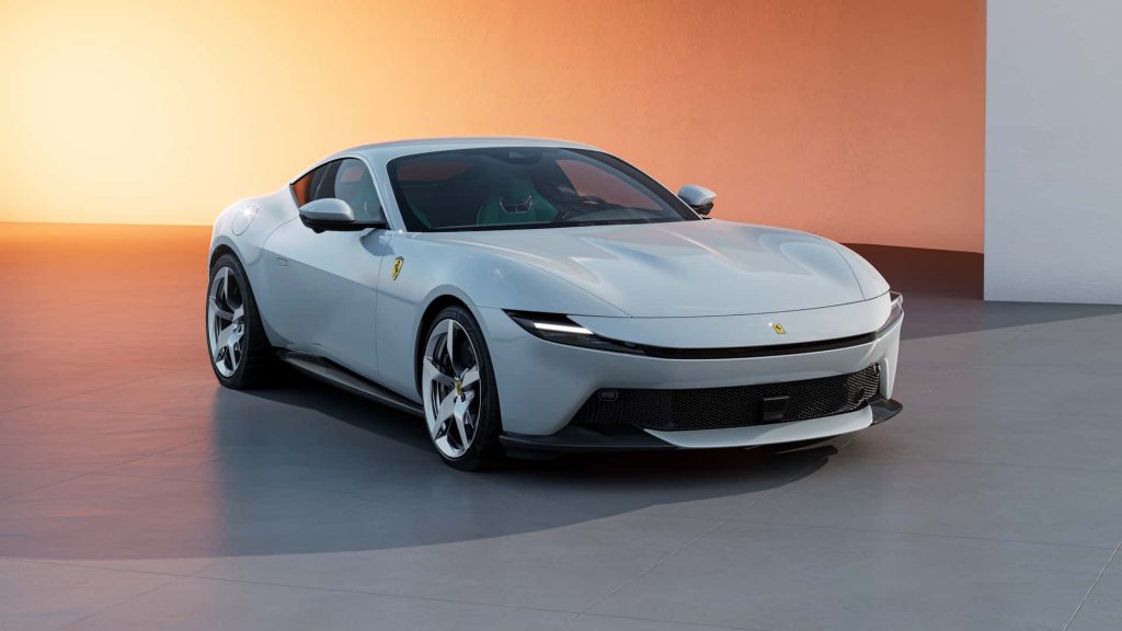 Ferrari Amalfi 2026 dezvăluit: design nou, același V8