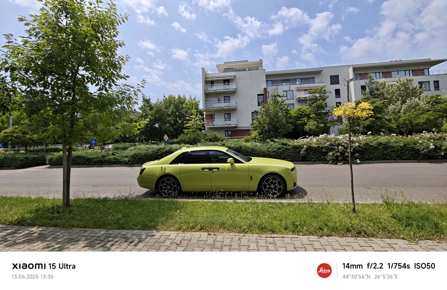 Rolls Royce Ghost Black Badge – mai mult decât lux