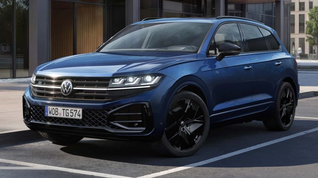VW Touareg cu combustie iese din producție în 2027, pentru a renaște ca ID.Touareg Electric