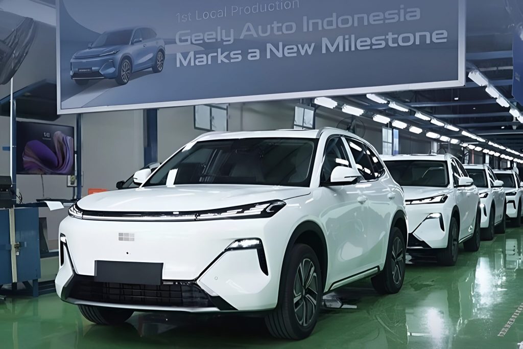 Geely Starray EM-i intră în producție în Indonezia pentru piețele globale
