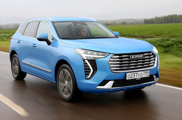 Fabricile de mașini din Rusia asamblează din ce în ce mai multe modele chinezești, mai ales HAVAL