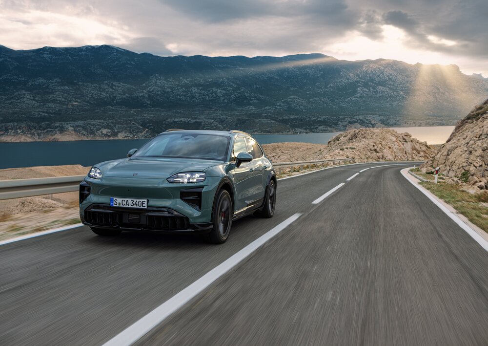 Porsche intră într-o nouă eră: Cayenne Electric devine cel mai puternic model de serie al său din istorie