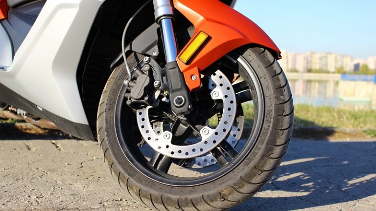 BMW C 650 SPORT – perfect pentru oraș – AUTOREPORT